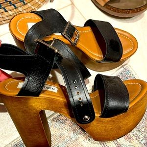 Black leather/ Steve Madden/3 inch wedge heels